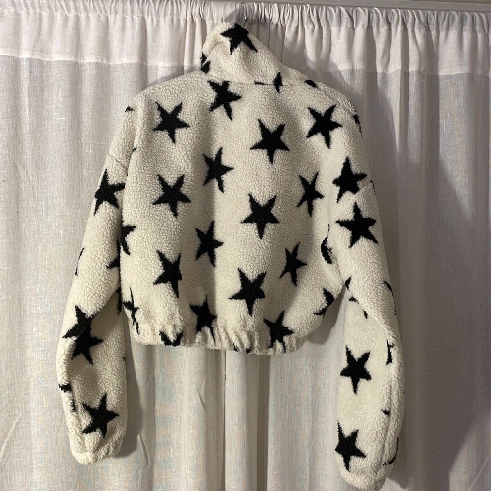 Cropped Half Zip - Picture 4 of 5